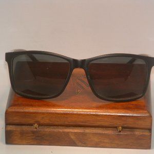 Pre-Owned Men’s Black Icon Eyewear Plastic Frame +2.50 Reading Glasses